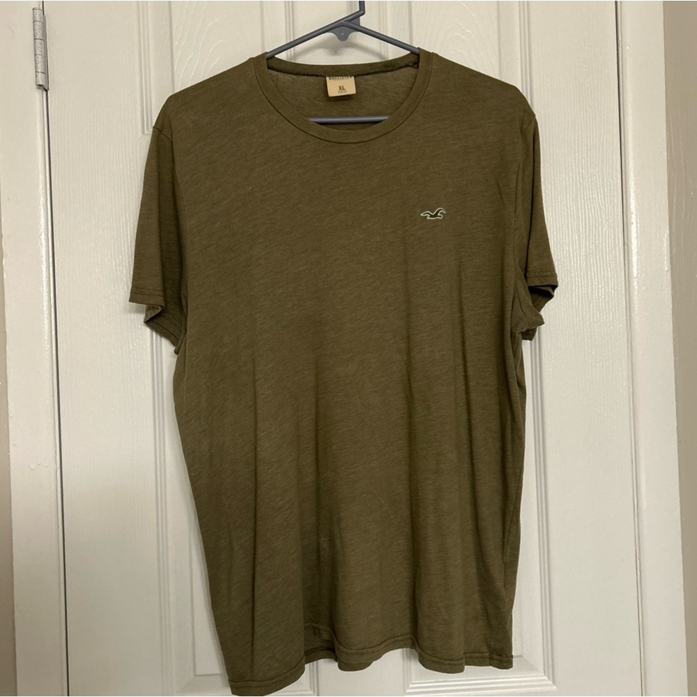 Hollister Olive Green T-Shirt